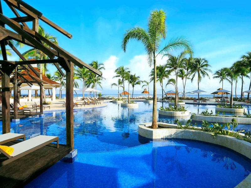 Hyatt Ziva Rose Hall 20