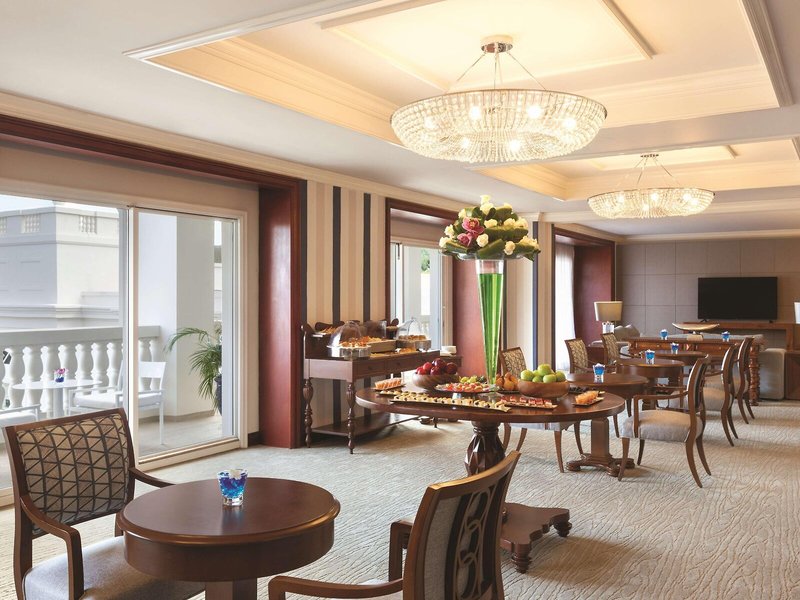 Hyatt Ziva Rose Hall 32