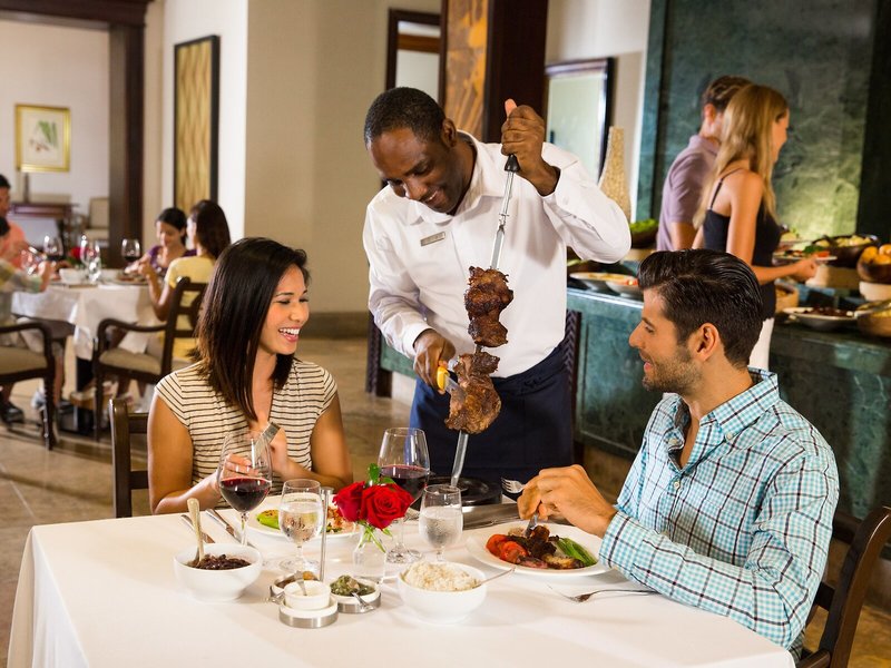 Hyatt Ziva Rose Hall 38