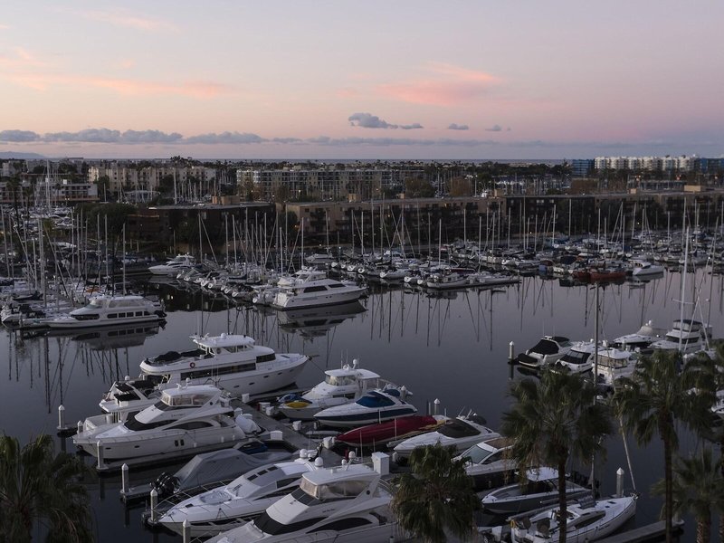 The Ritz Carlton Marina Del Rey 9