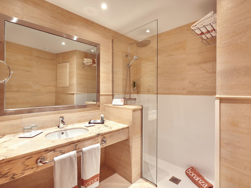 Riu Bonanza Park 22 - Room Example