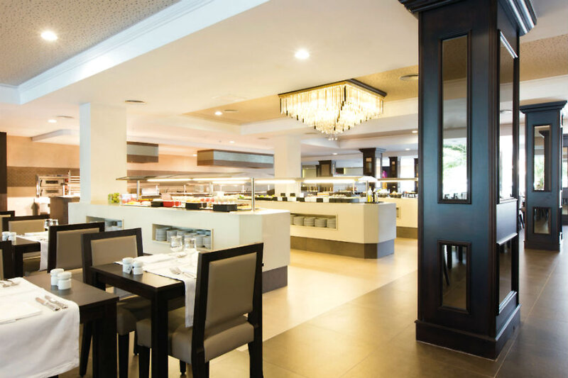 Hotel Riu Bravo 7