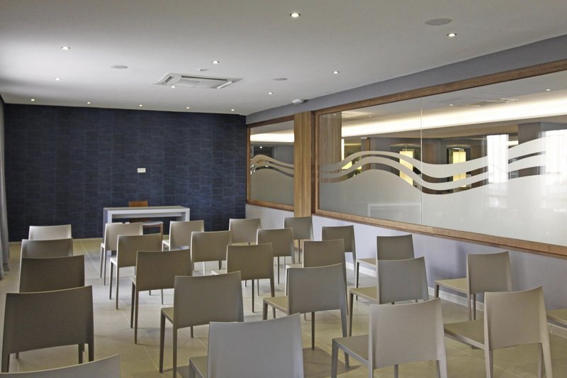 Hotel BG Caballero 18