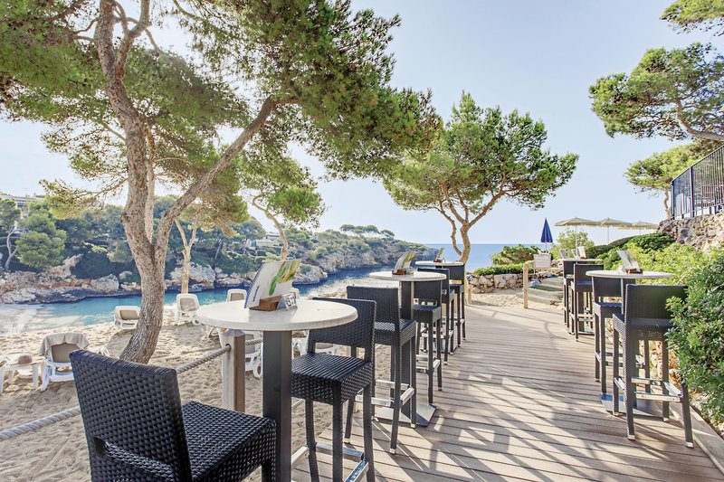 Inturotel Cala Esmeralda Beach Hotel & Spa 12