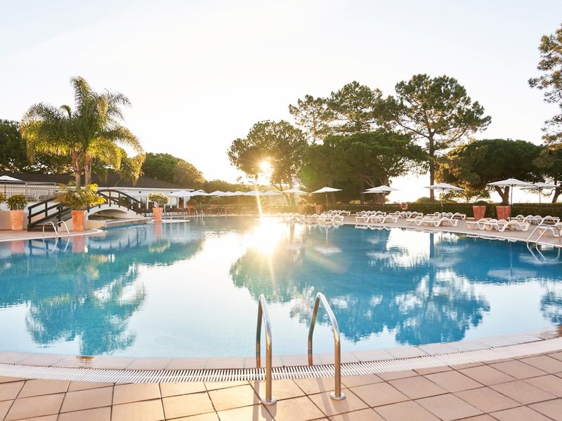 PortoBay Falesia 8