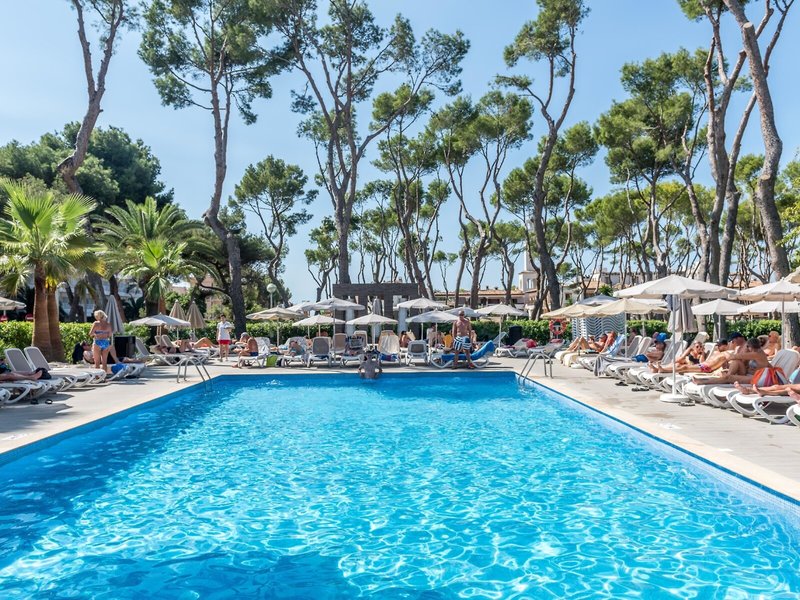 Riu Festival 3 - Outdoor Pool
