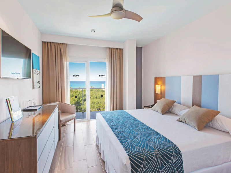 Riu Festival 12 - Room Example