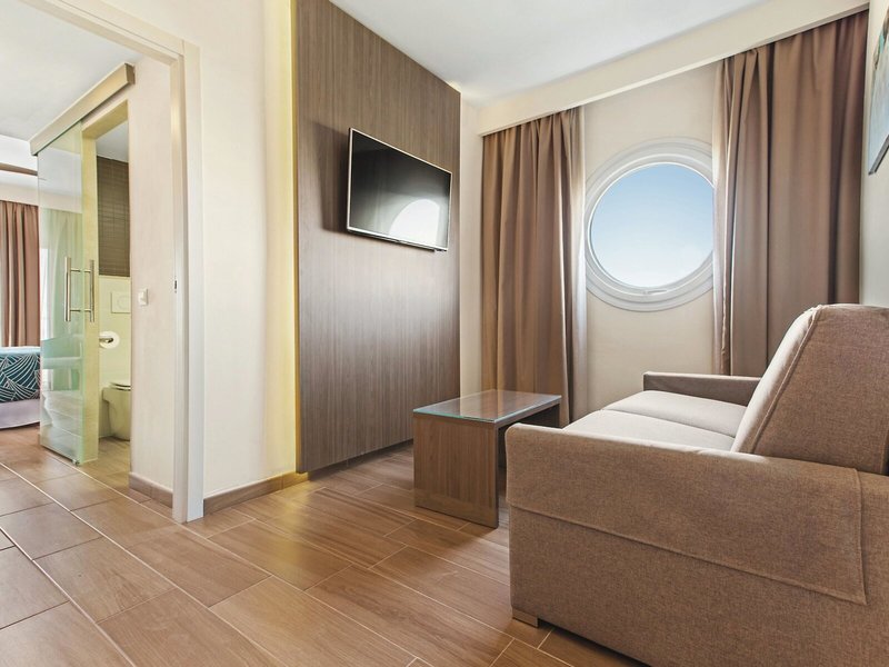 Riu Festival 21 - Room Example