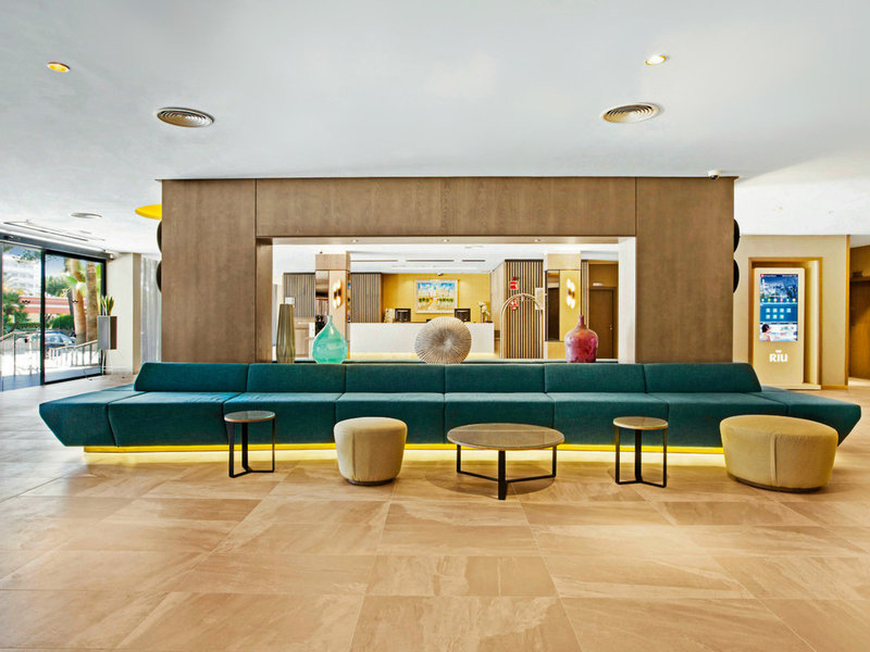 Hotel Riu Festival 4