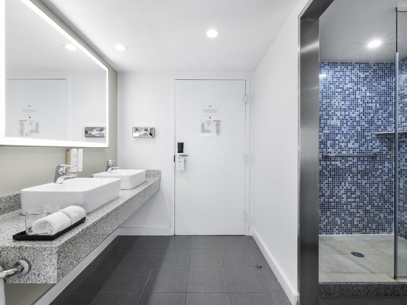 Hotel Riu Plaza Miami Beach 37