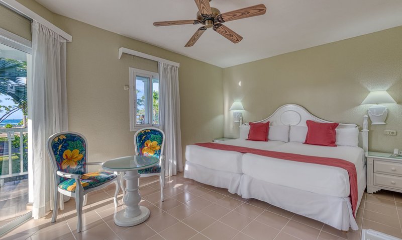 Playabachata Resort  11