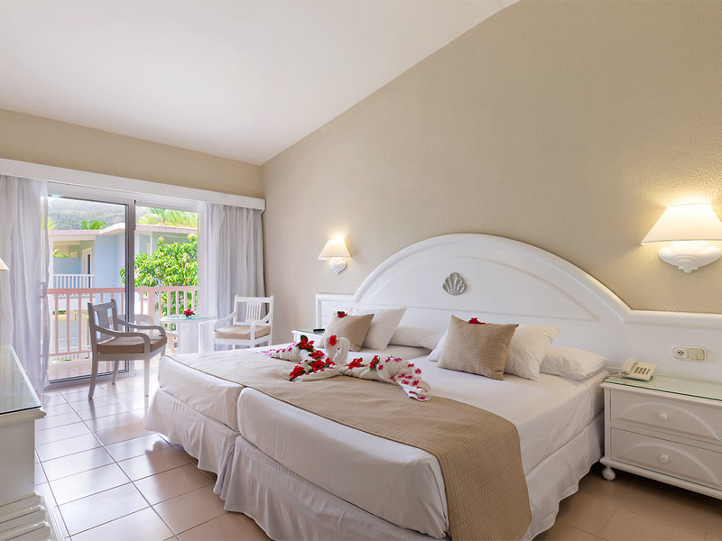 Playabachata Spa Resort 4