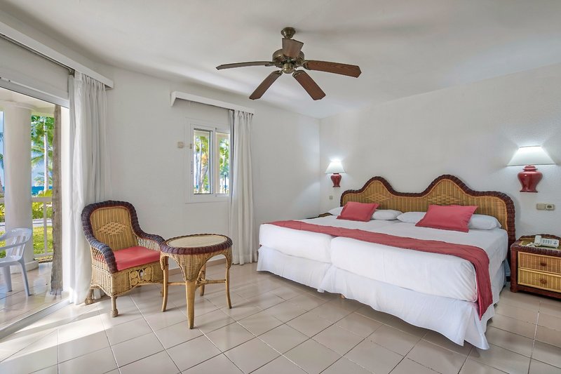 Playabachata Spa Resort 12