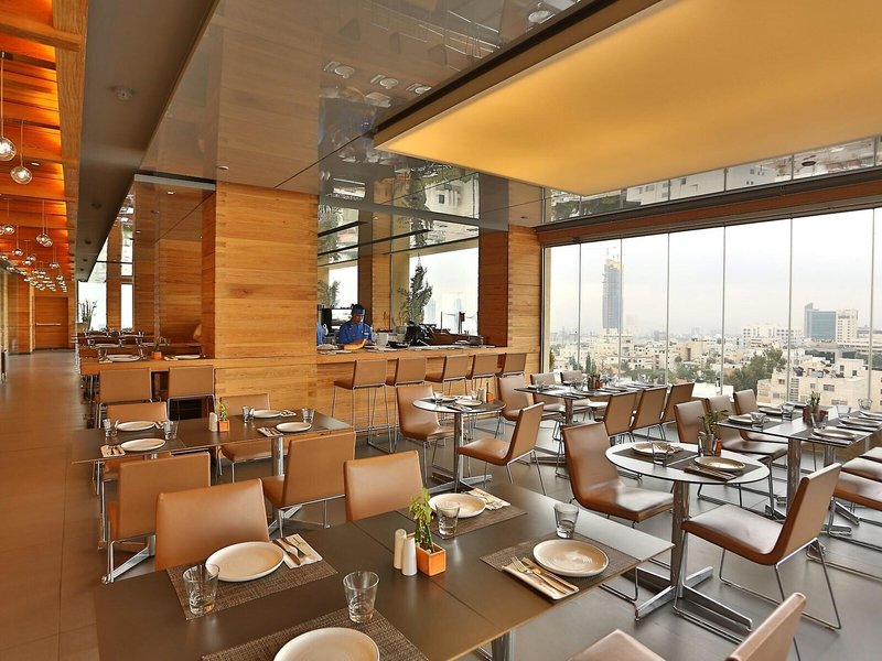 AlQasr Metropole Hotel 10