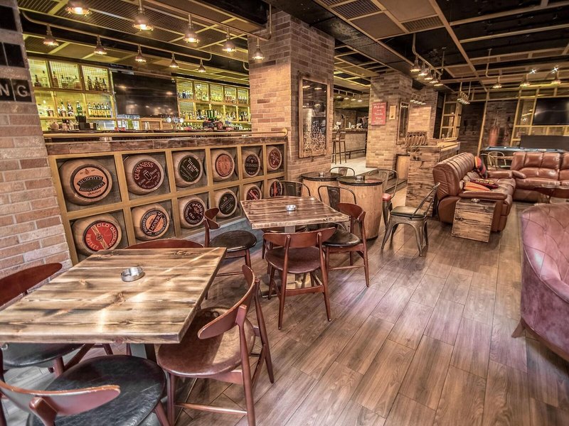 AlQasr Metropole Hotel 11