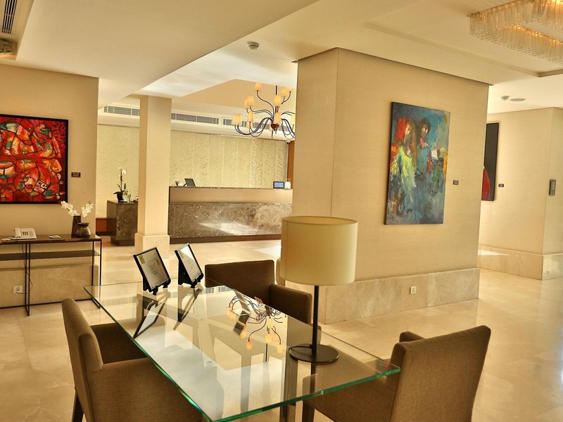 AlQasr Metropole Hotel 14