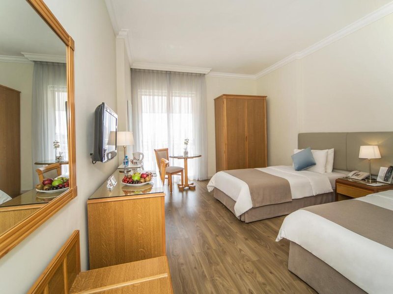 AlQasr Metropole Hotel 19