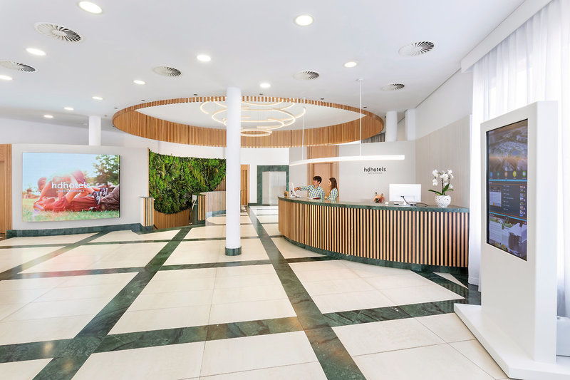 HD Parque Cristobal Tenerife 35