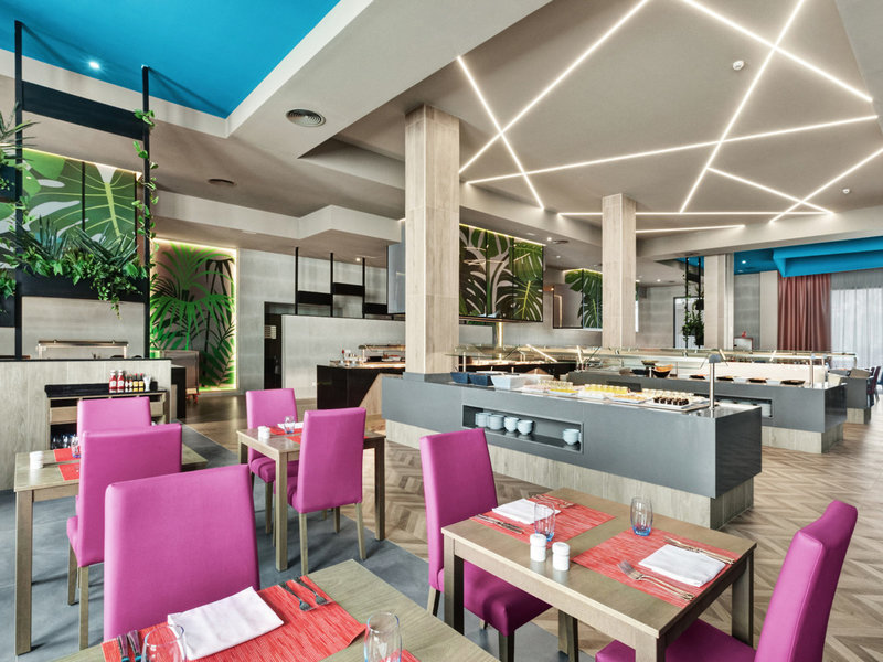 Hotel Riu Playa Park 8