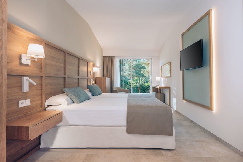 Iberostar Waves Cala Domingos 2