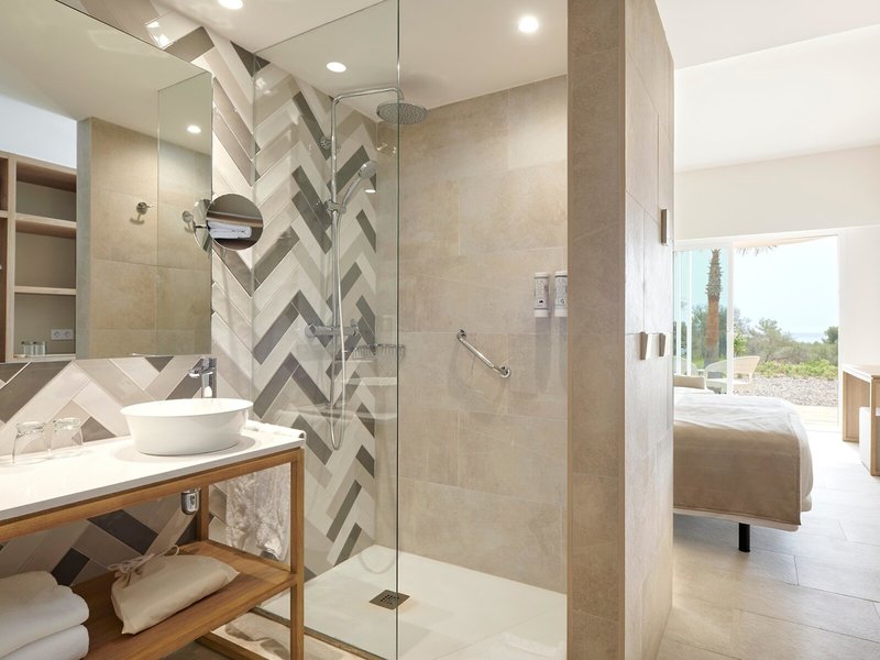 Iberostar Waves Cala Domingos 38