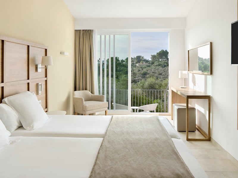 Iberostar Waves Cala Domingos 44