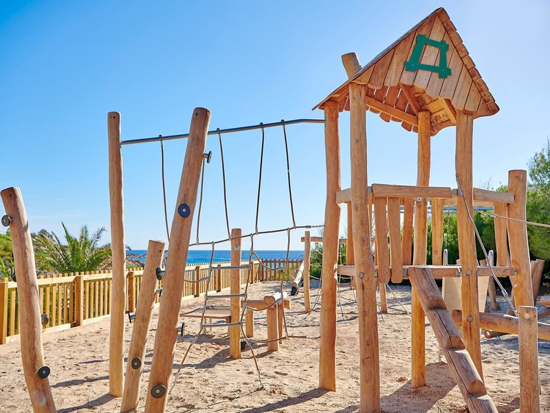 Iberostar Waves Cala Domingos 22