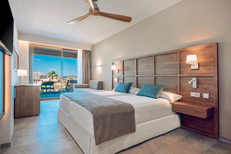 Iberostar Waves Cala Domingos 10