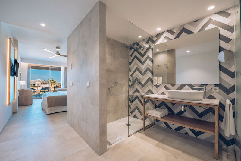 Iberostar Waves Cala Domingos 35