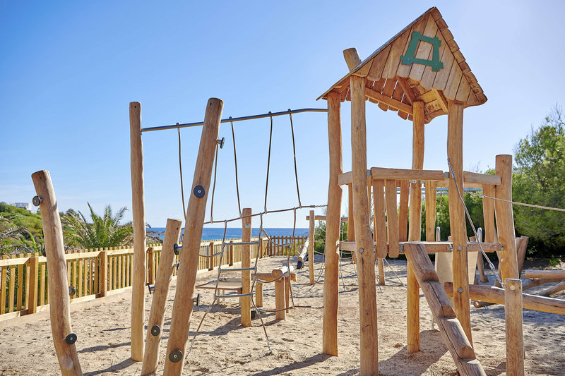 Iberostar Waves Cala Domingos 12