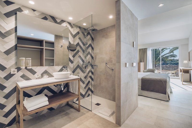 Iberostar Waves Cala Domingos 20