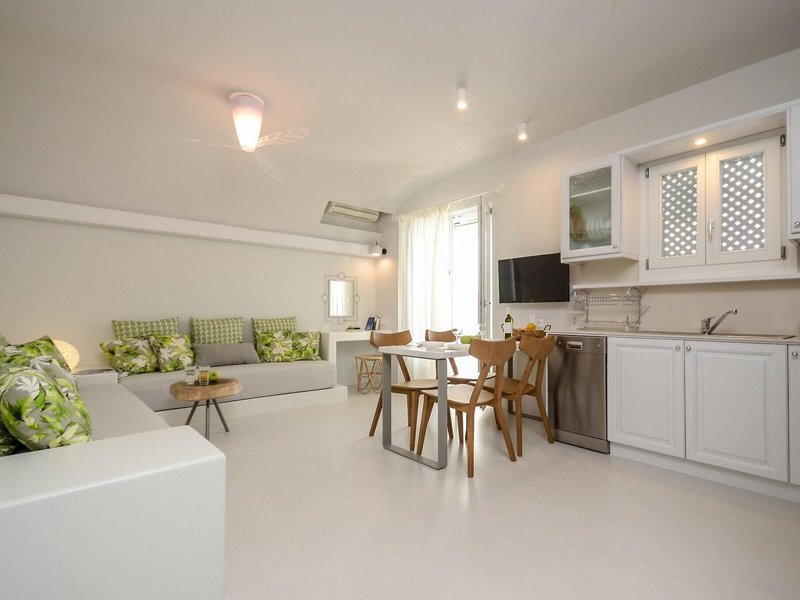 Antony Suites & Residences 6