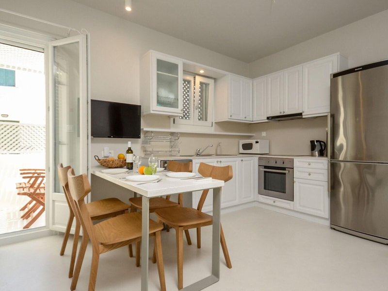 Antony Suites & Residences 8