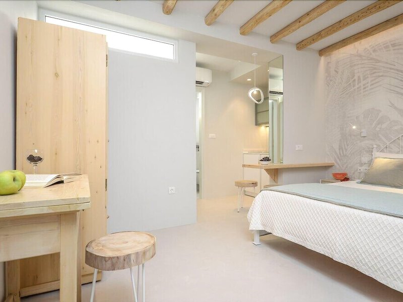 Antony Suites & Residences 18