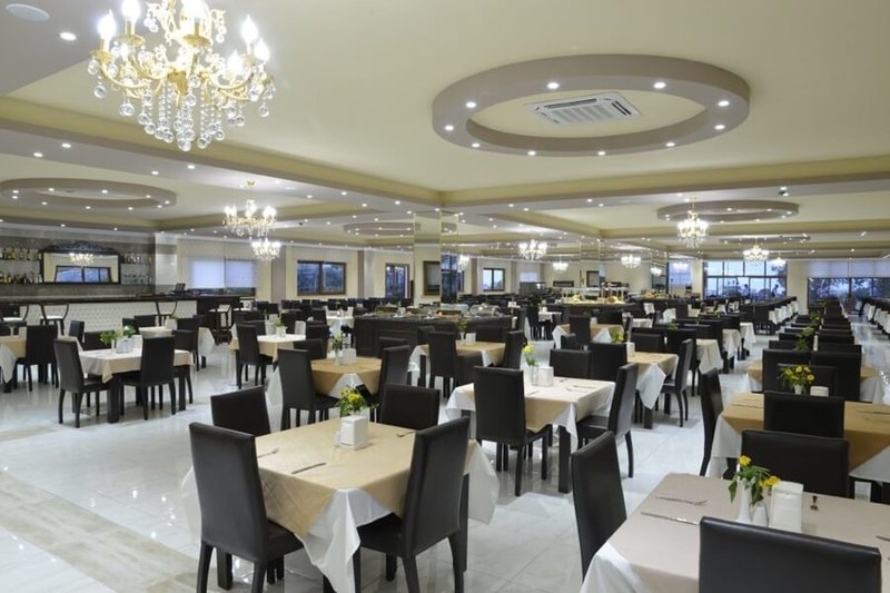 Riverside Garden Resort 18