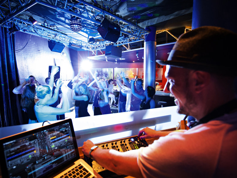 ROBINSON Cala Serena 31