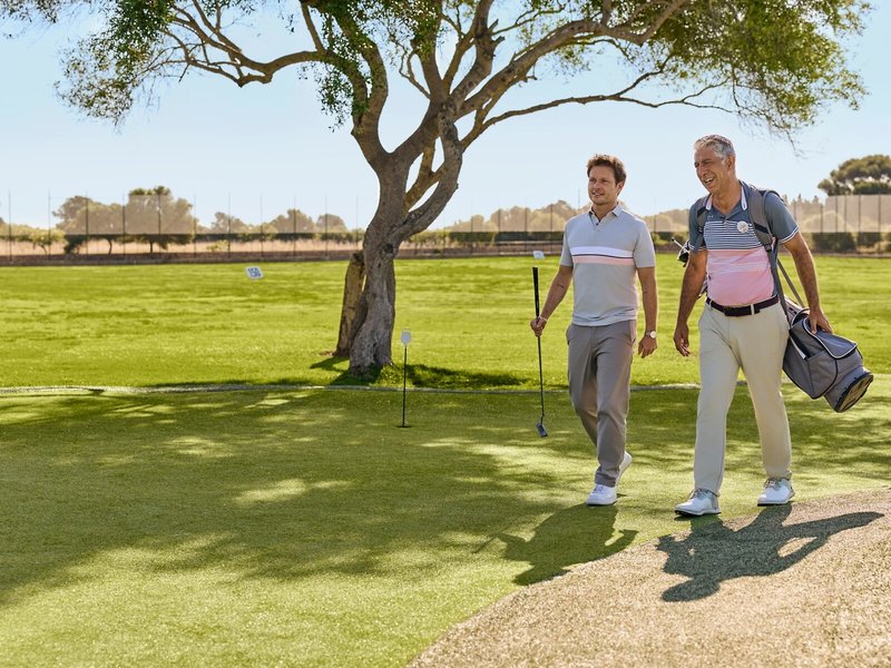 ROBINSON Cala Serena 49