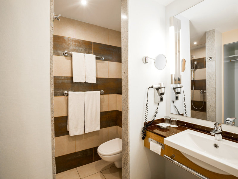 ROBINSON ESQUINZO PLAYA 37 - Room Example