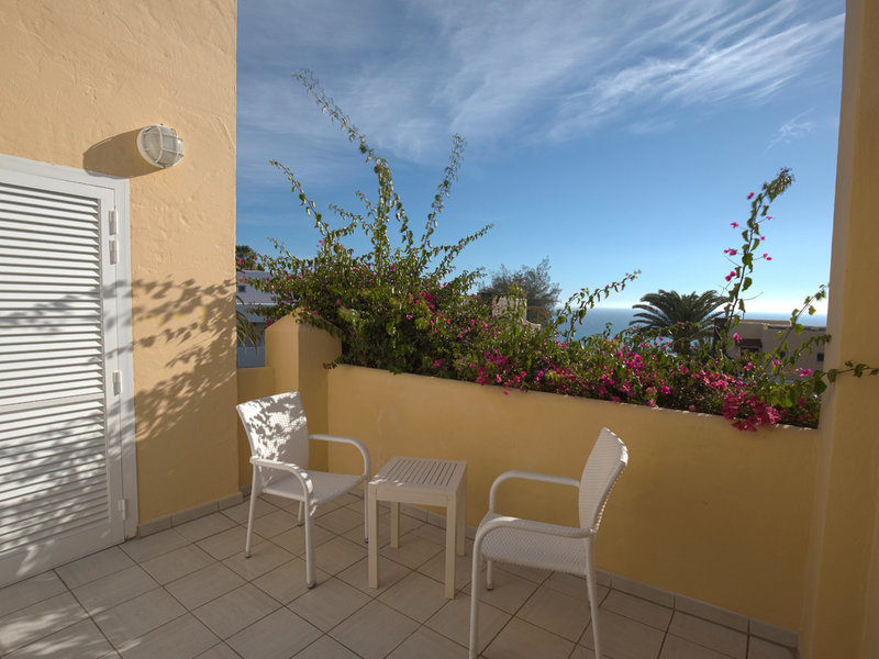 ROBINSON ESQUINZO PLAYA 44 - Room Example