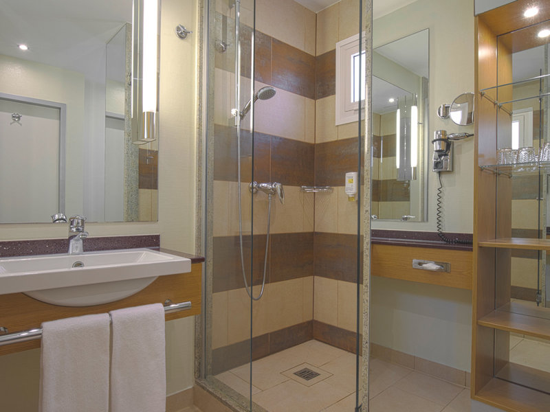 ROBINSON ESQUINZO PLAYA 47 - Room Example