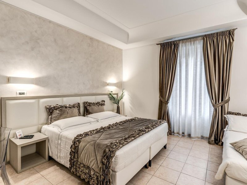 Artemisia Palace 22