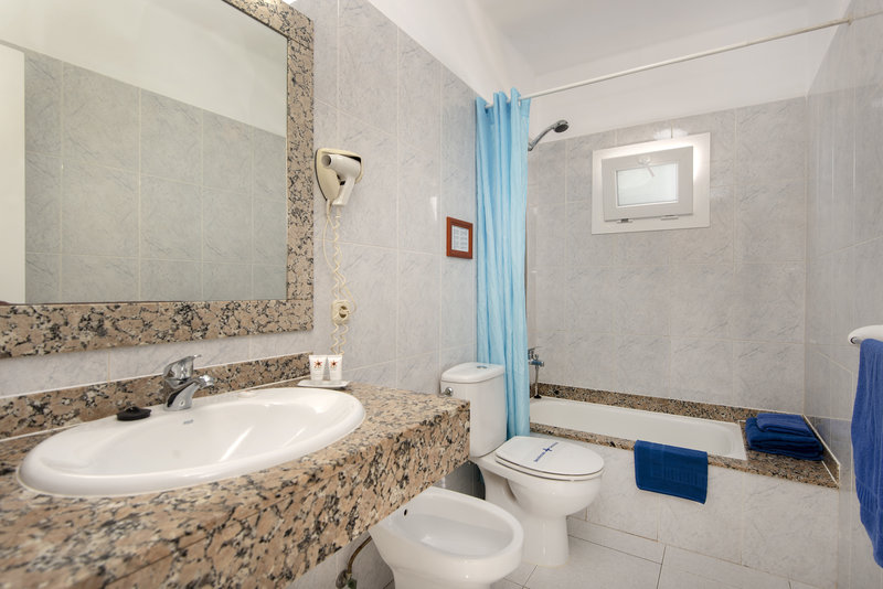 Rocas Blancas Apartments 14