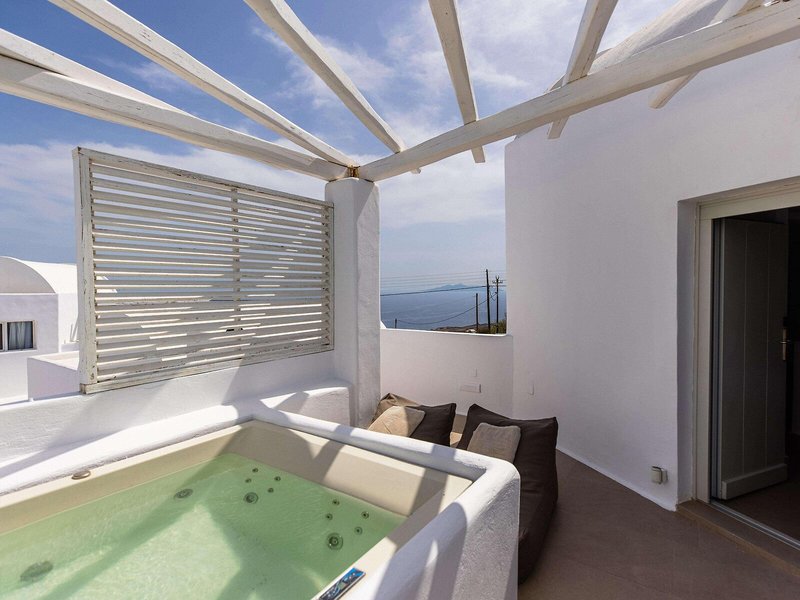 Rocabella Santorini 23