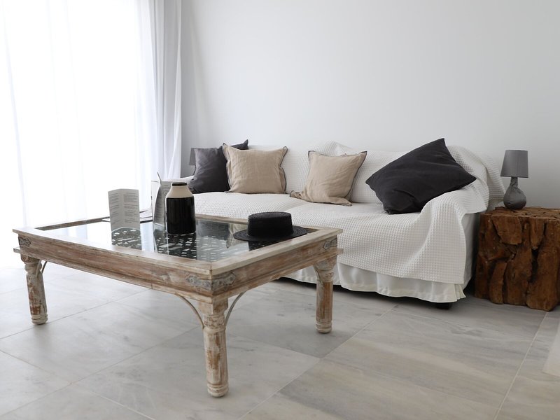 Rocabella Santorini 37