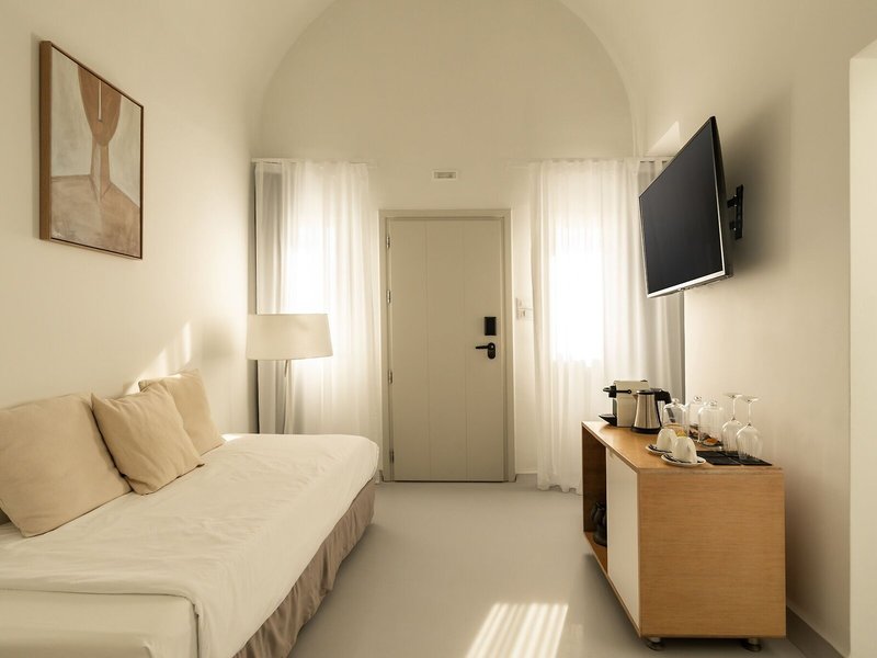 Rocabella Santorini 48