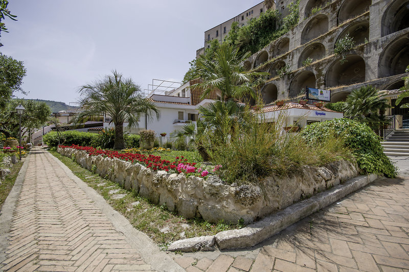 Le Roccette Mare Beach Hotel & Resturant 6