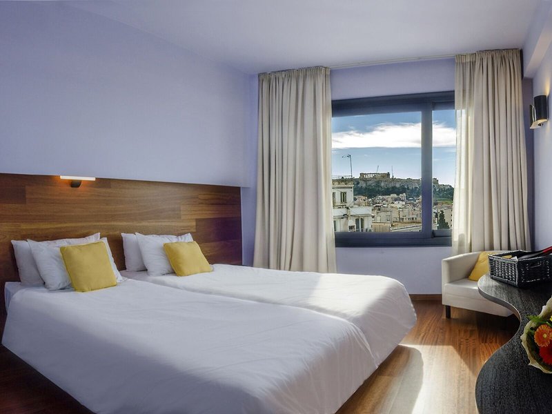 Athens Center Square 12