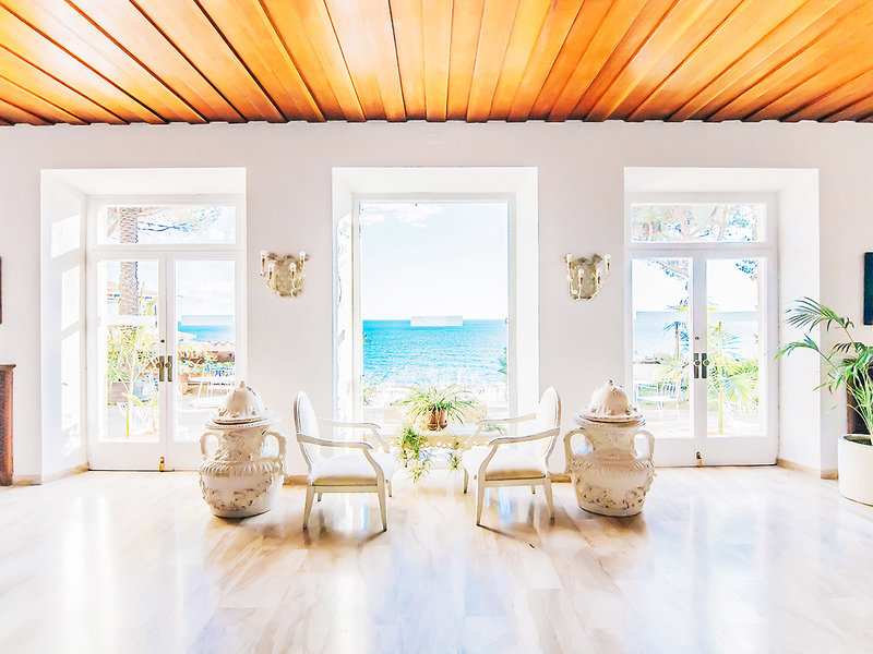 Roger de Flor Palace 6