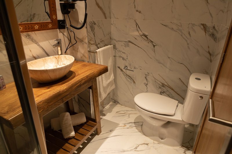 Hotel Roger De Flor By Seleqtta 19