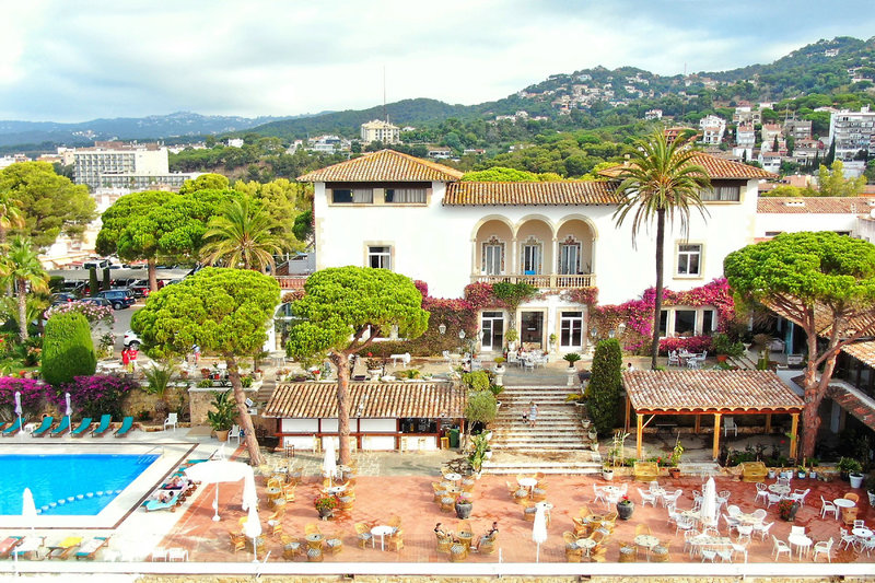Hotel Roger De Flor By Seleqtta 3